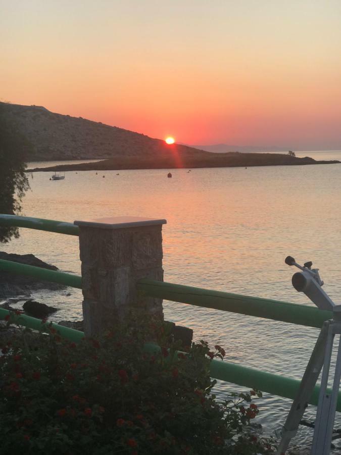 Keratea Guest House Gabriela מראה חיצוני תמונה