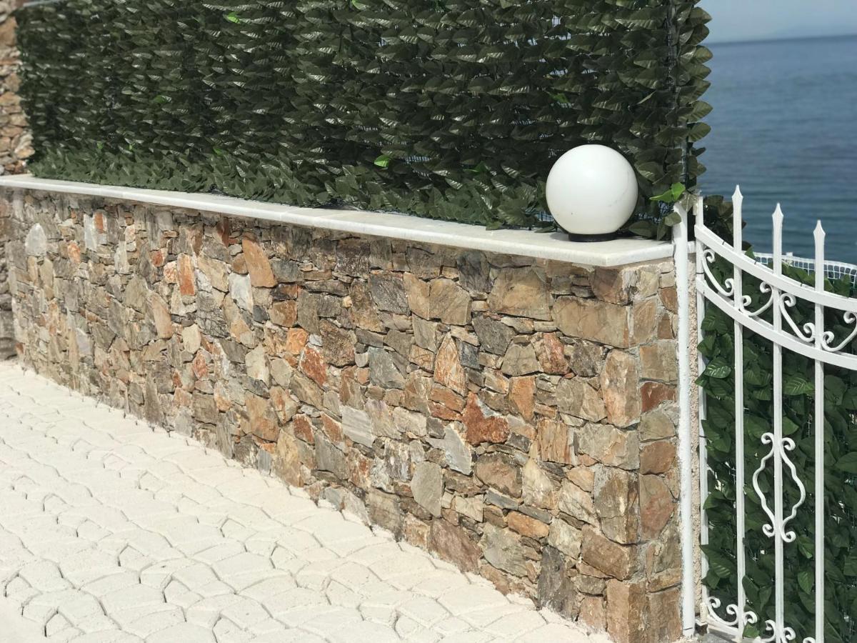Keratea Guest House Gabriela מראה חיצוני תמונה